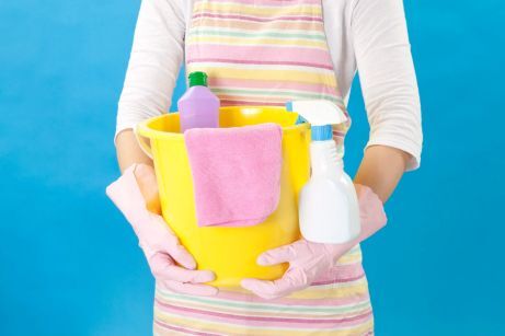 その掃除、家を傷めてるかも？素材別・正しいお手入れ法