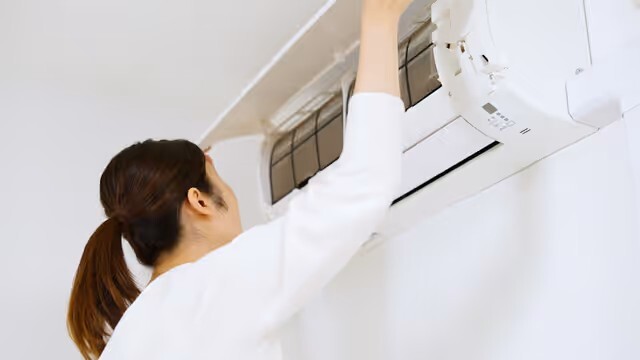 4月のエアコン掃除|試運転前にやっておきたい簡単メンテナンス方法