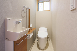 トイレリフォームで節約。今の主流は節水トイレ