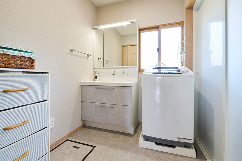 フルスライドの洗面台