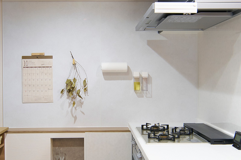 磁石で日常アイテムを取りつけ