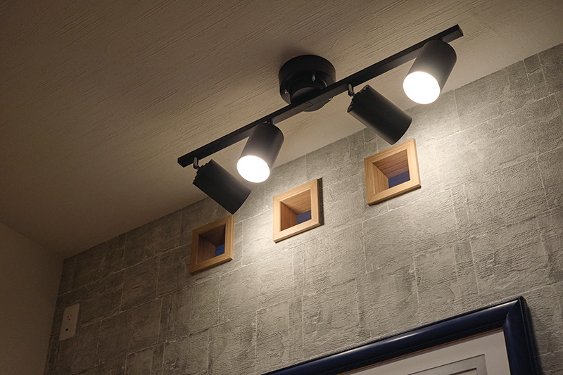 光が巡る、風が抜ける土間収納