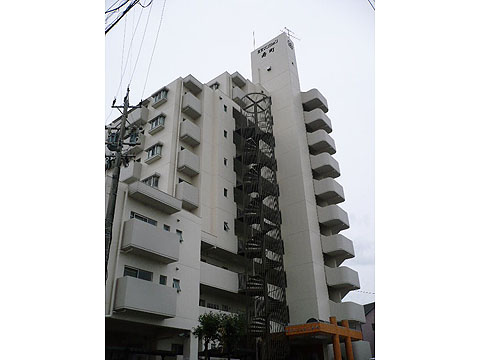 真栄マンション寿町