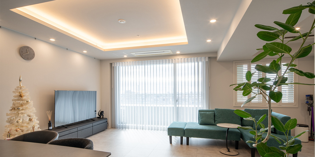 品川区の施工事例　家族の動きを考えた回遊動線と、洗練されたデザインの住まい