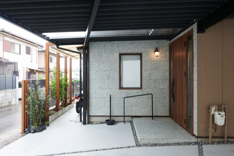 上質を纏う料亭風玄関