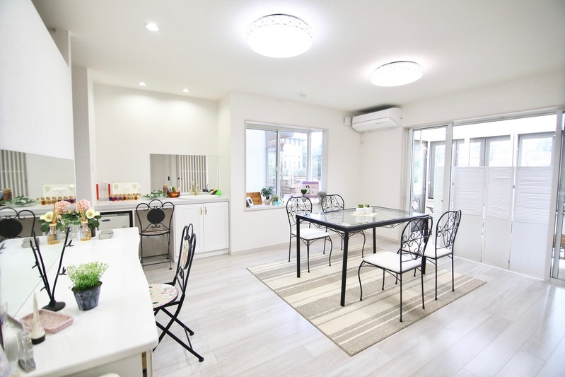 自宅サロンを上質にアップデート