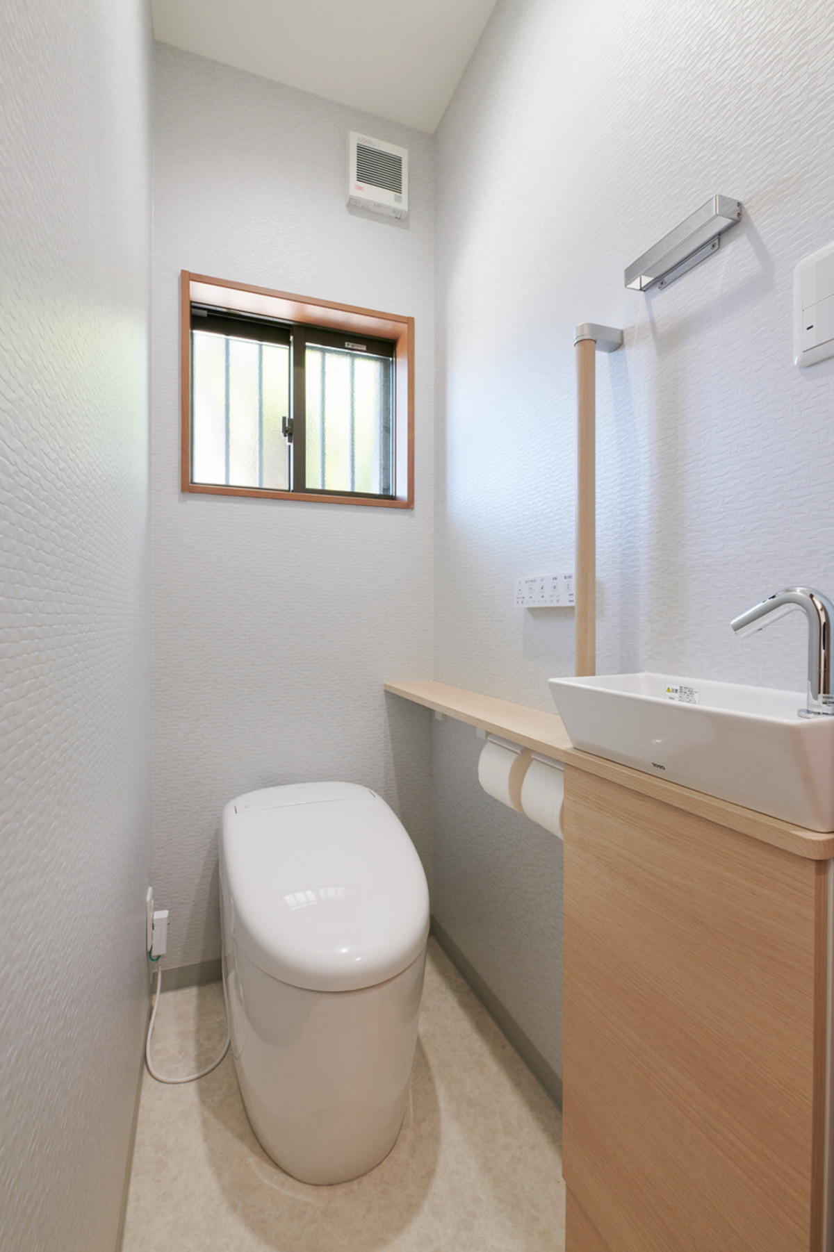 衛生に配慮したトイレ空間