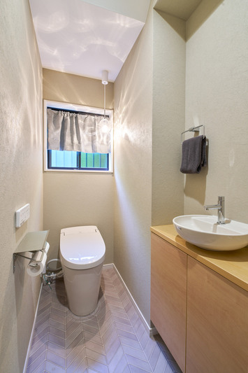 清潔感あるスタイリッシュトイレ