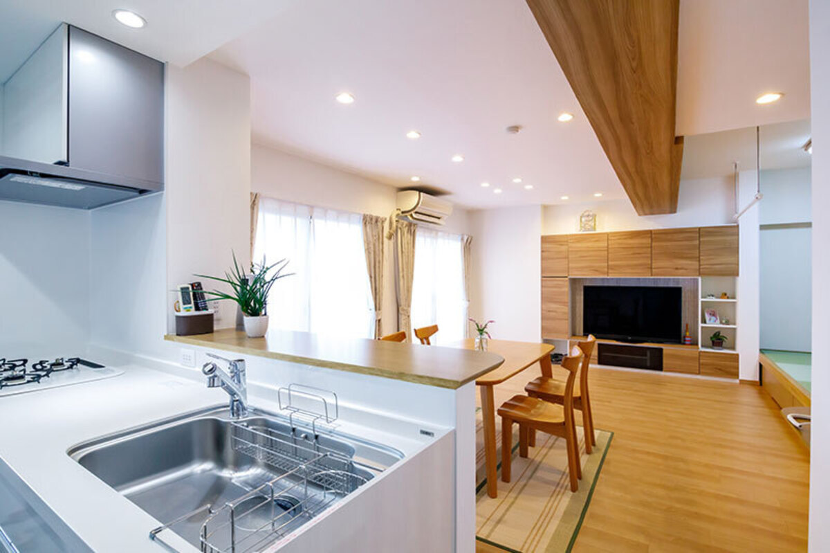 家族とつながる対面キッチン