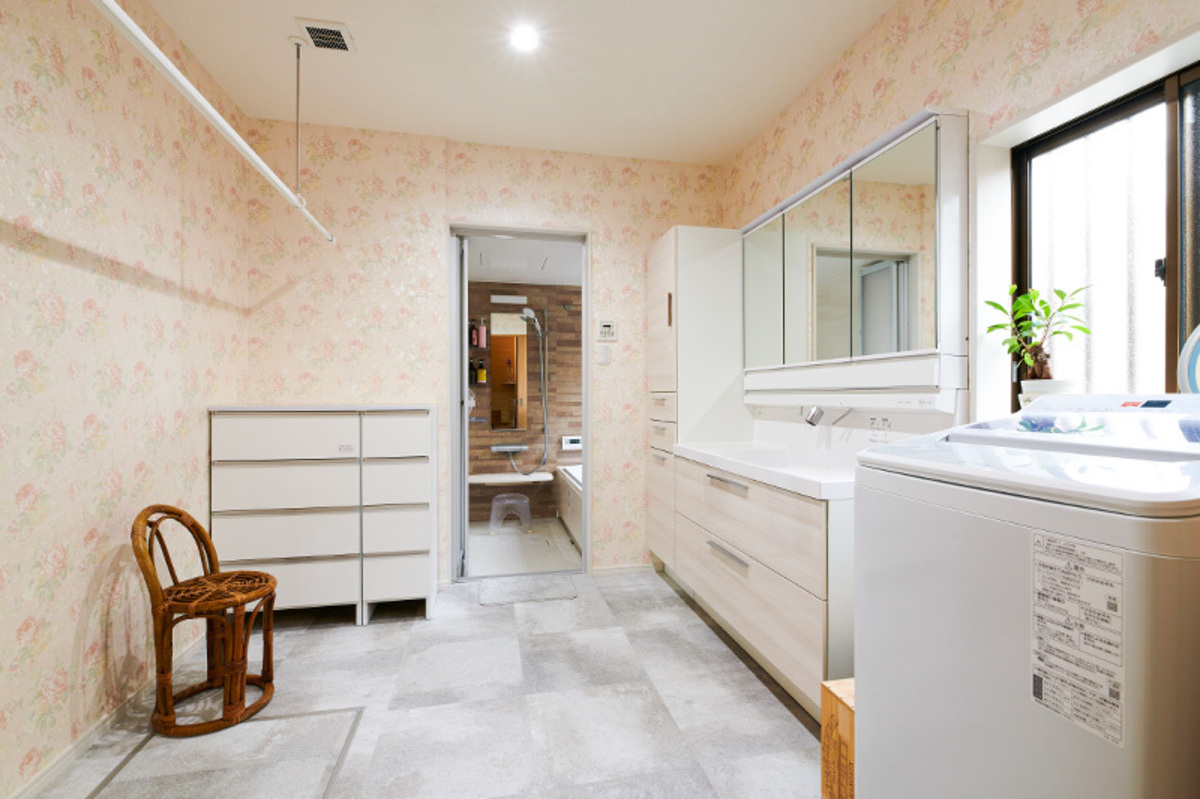 動線改善で快適な洗面空間