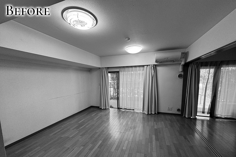 【BEFORE】大きな掃き出し窓のある古い居間