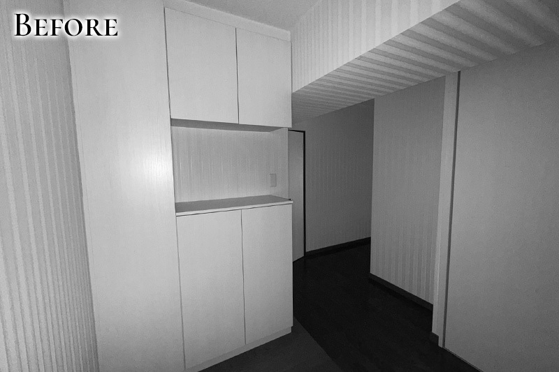 【BEFORE】セパレート型の下駄箱があった玄関
