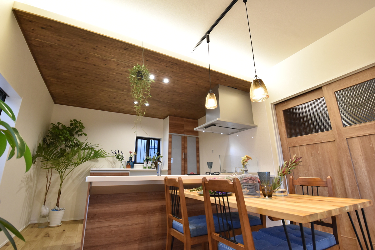 刈谷市の施工事例　家族の距離が縮まるLDK