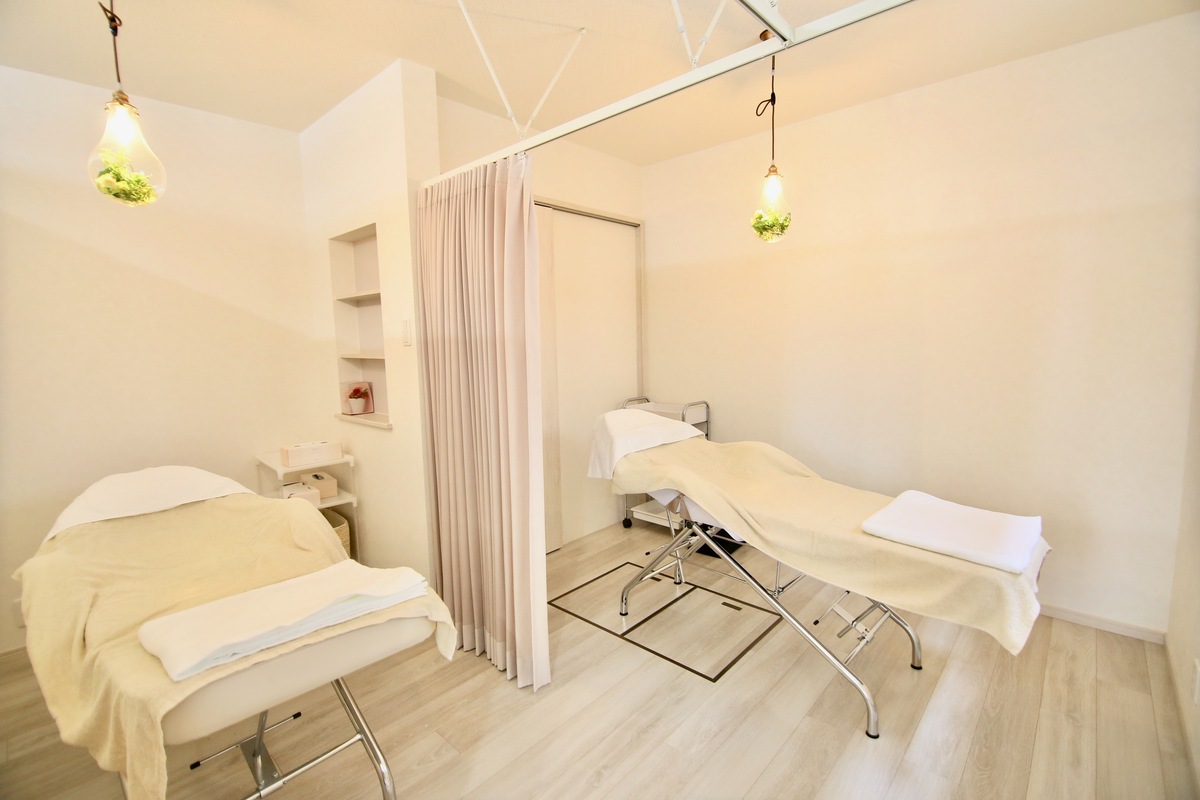 プライベート感ある施術スペース