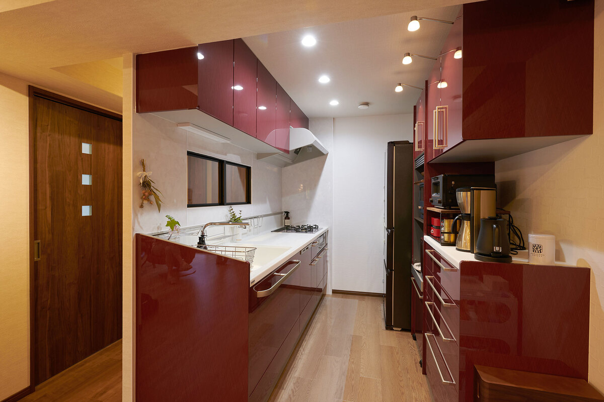 セミオープンな機能的キッチン